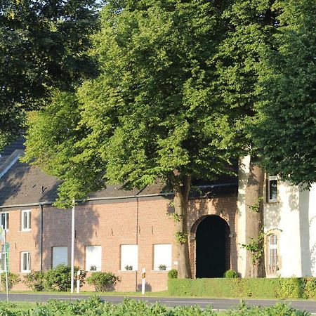 Gaestezimmer Bergerhof - Ankommen Und Wohlfuehlen Neuss Eksteriør billede